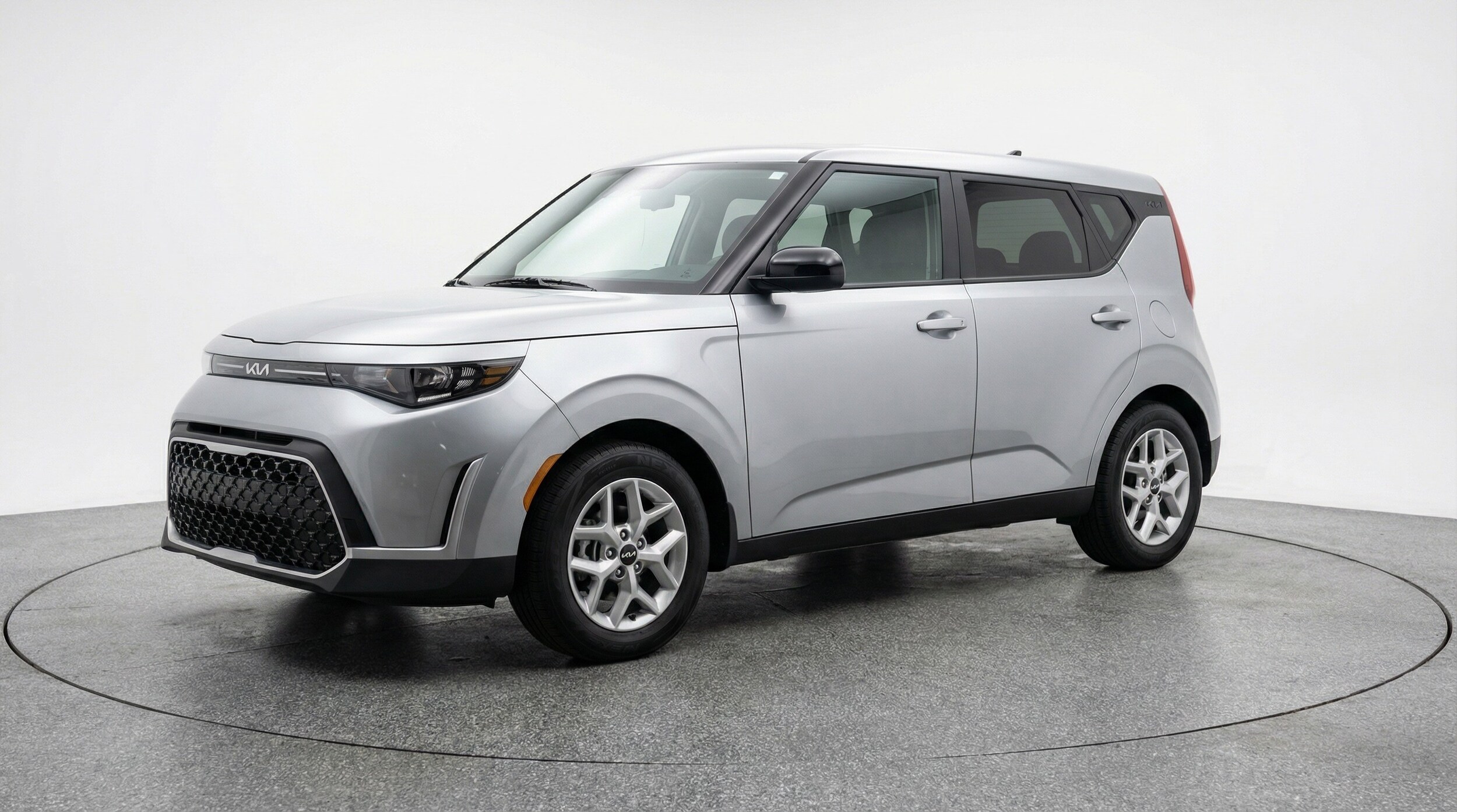 Thumbnail: 2025 Kia Soul - 3