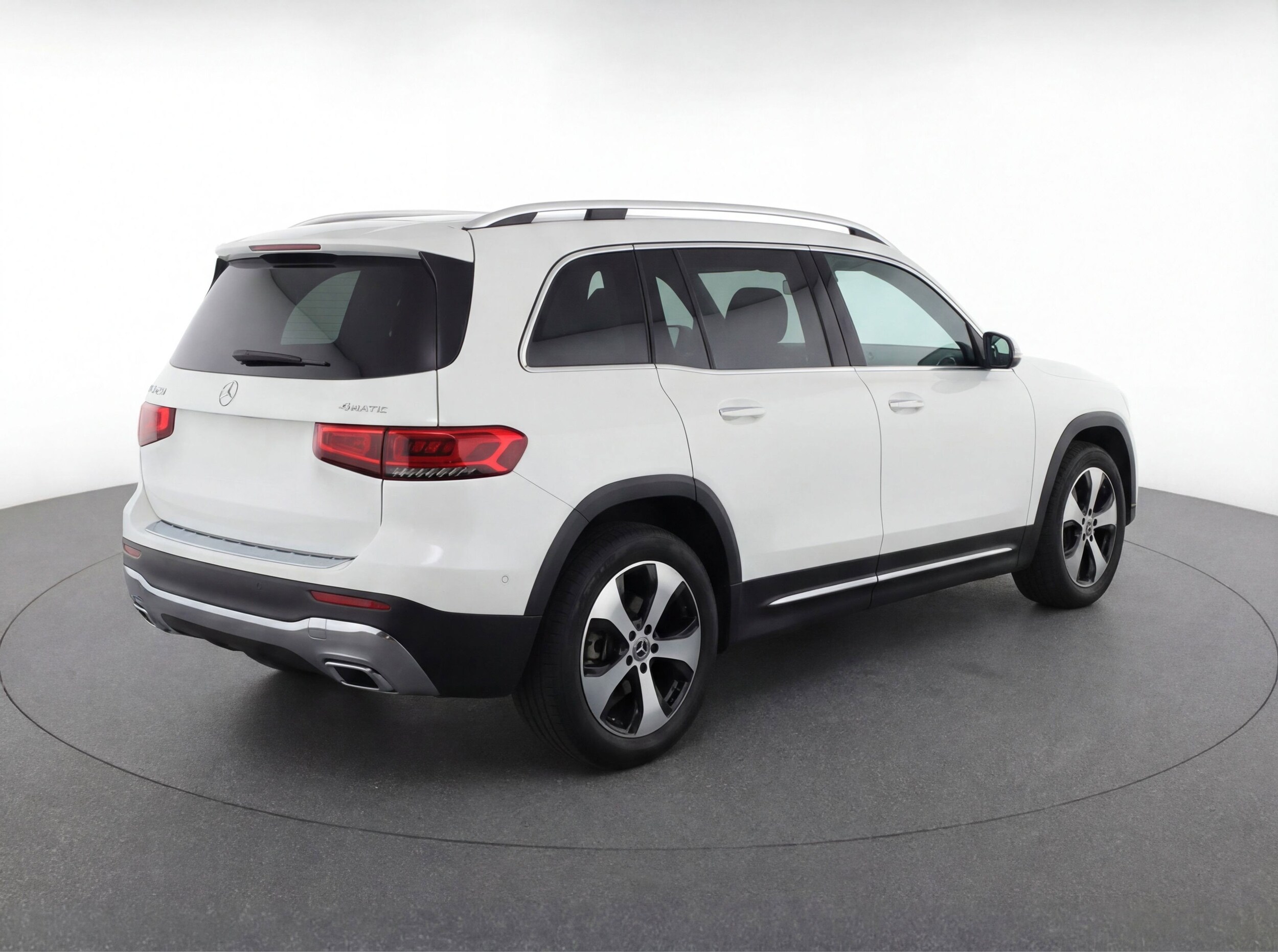 Thumbnail: 2025 Mercedes-Benz GLB - 9