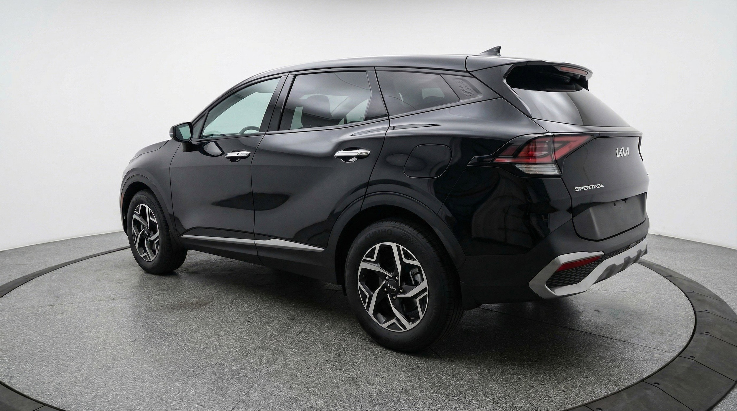 Thumbnail: 2025 Kia Sportage - 6