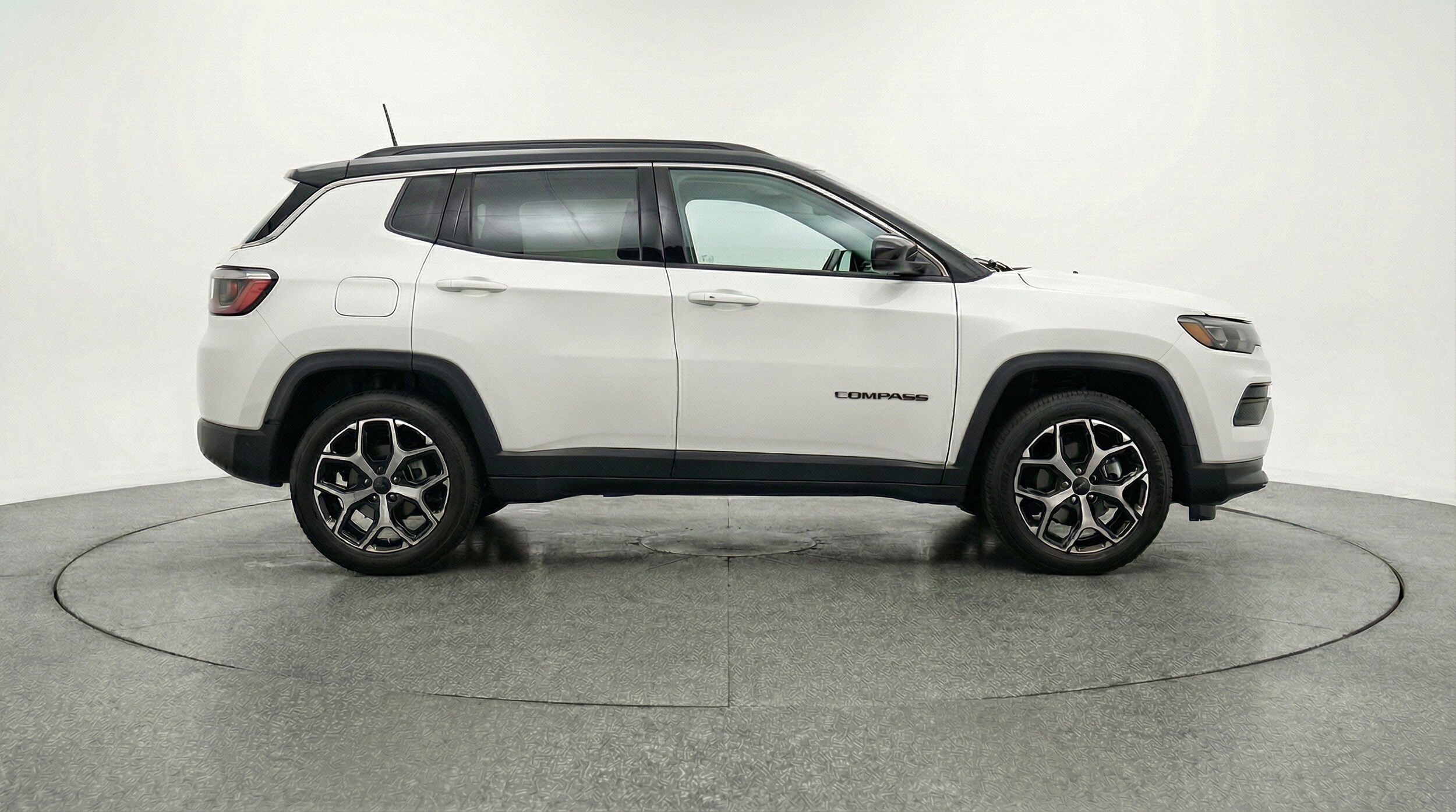Thumbnail: 2025 Jeep Compass - 11