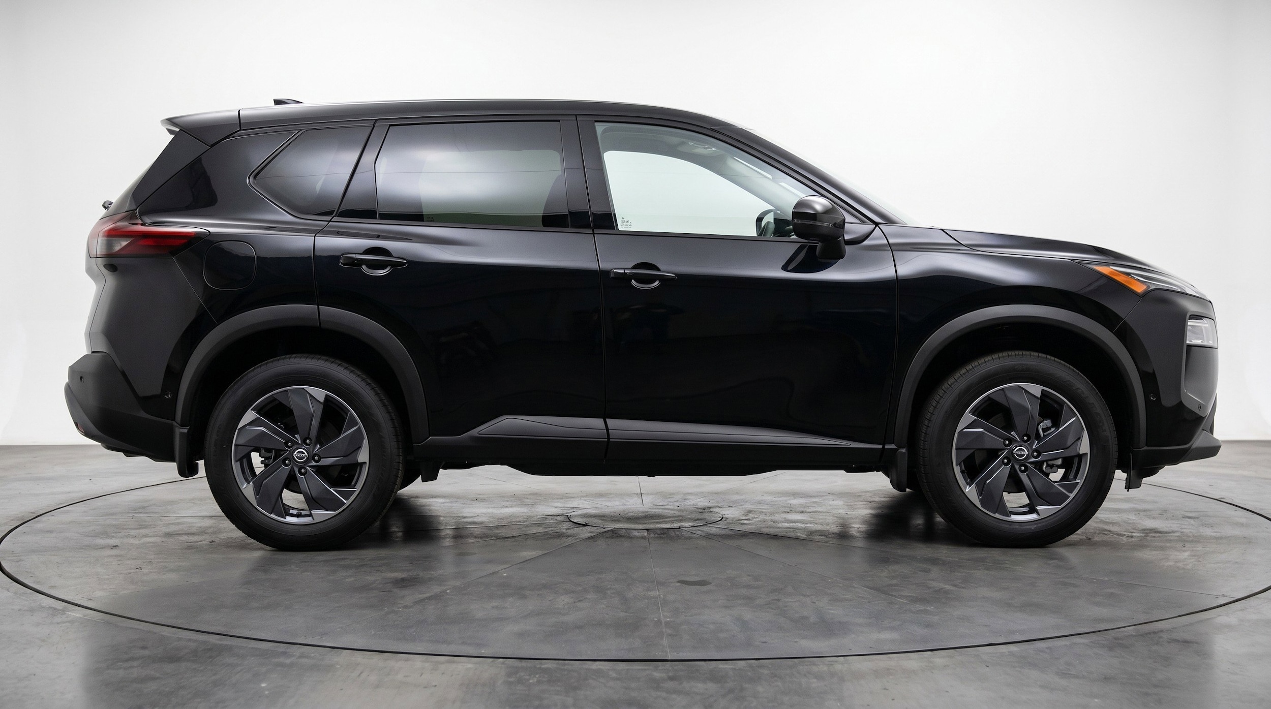 Thumbnail: 2025 Nissan Rogue - 11