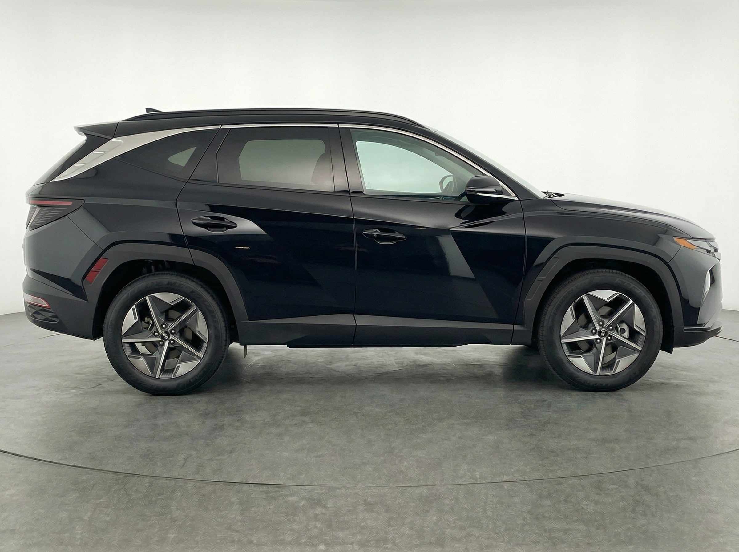 Thumbnail: 2025 Hyundai Tucson - 8