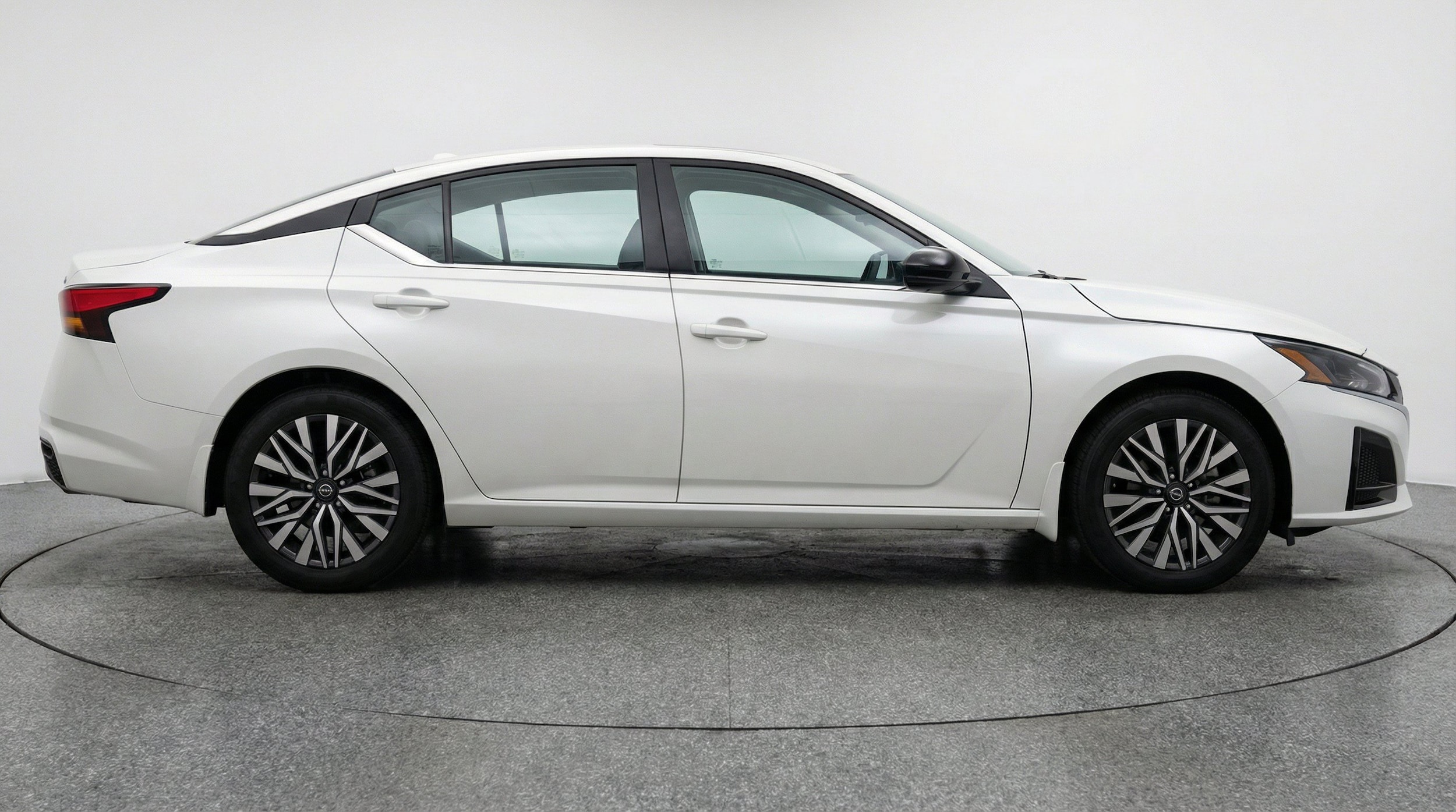 Thumbnail: 2025 Nissan Altima - 11