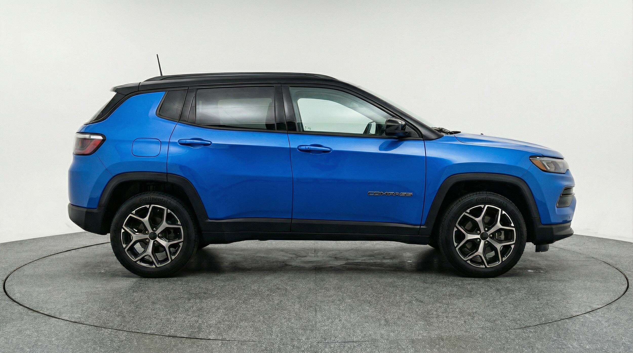 Thumbnail: 2025 Jeep Compass - 11