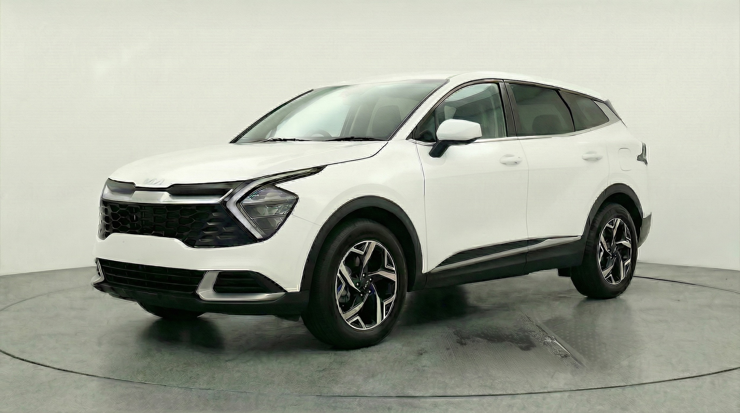 Thumbnail: 2025 Kia Sportage - 3