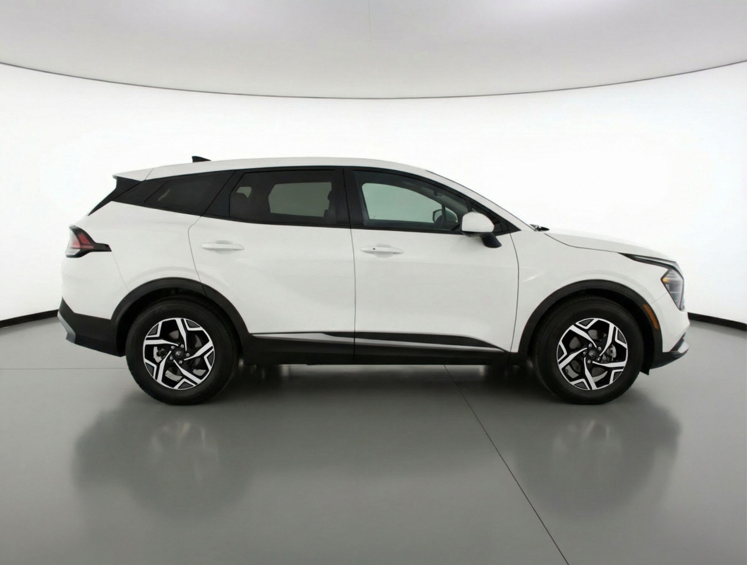 Thumbnail: 2025 Kia Sportage - 8