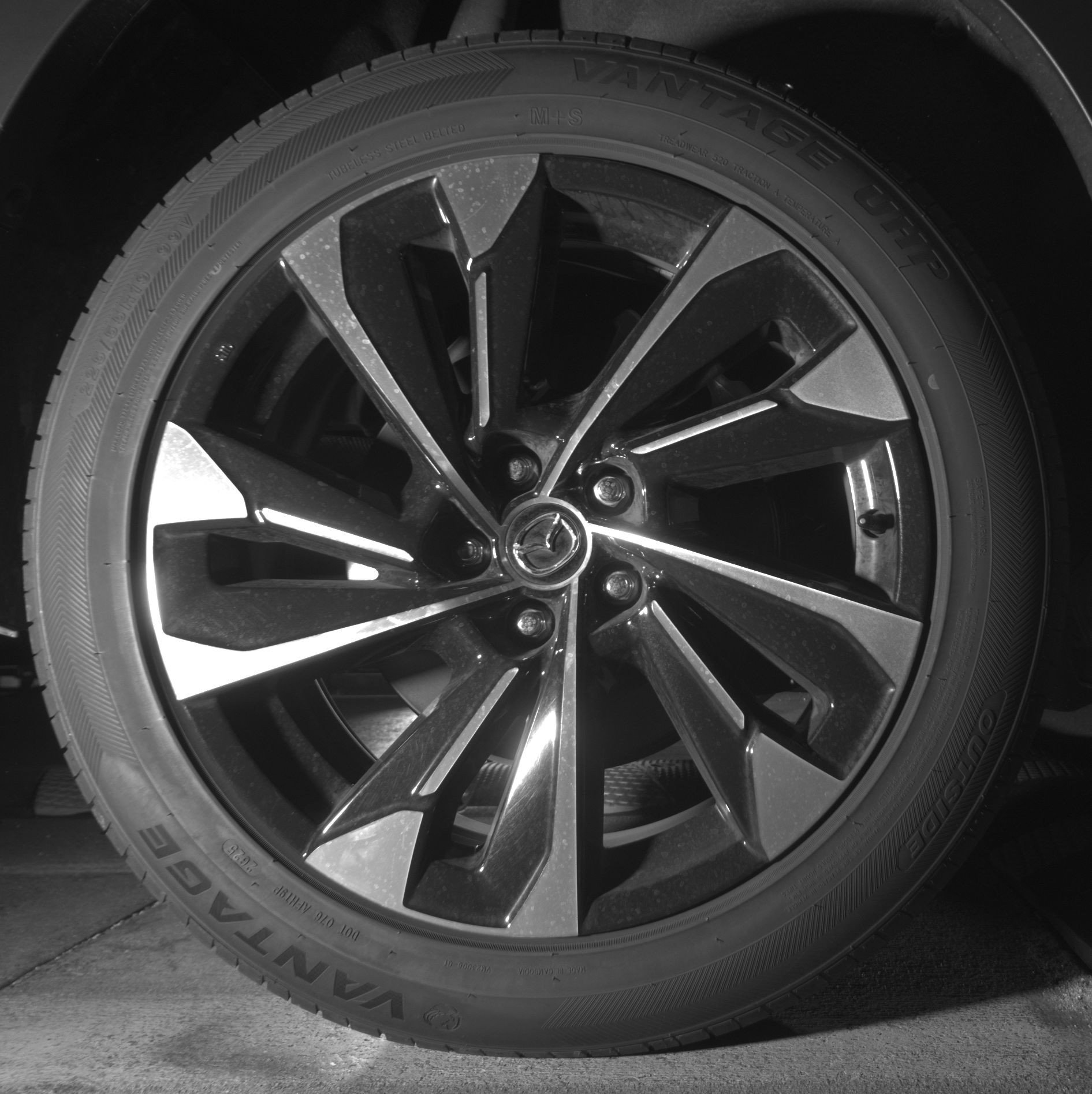 Thumbnail: 2025 Mazda CX-50 - 15