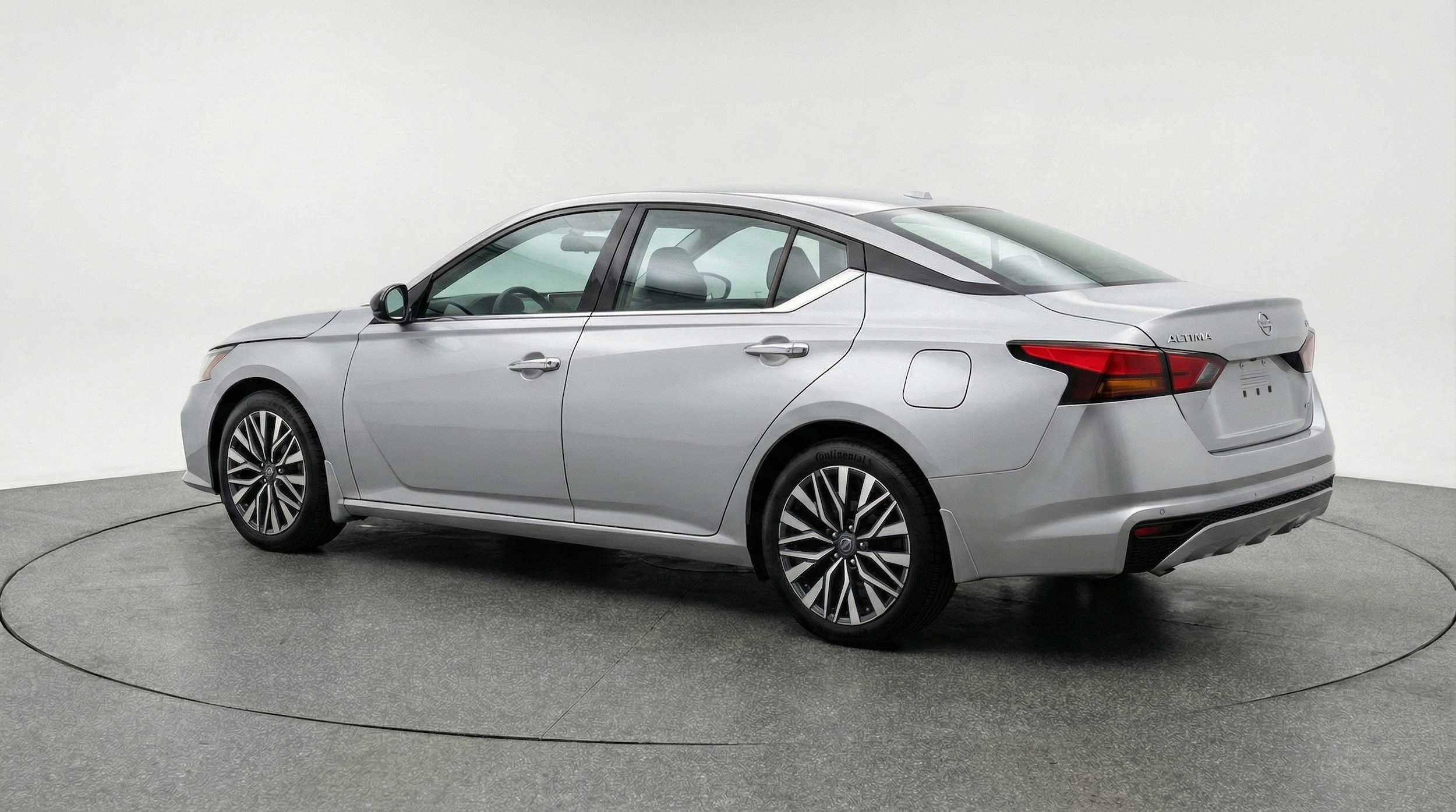 Thumbnail: 2025 Nissan Altima - 6