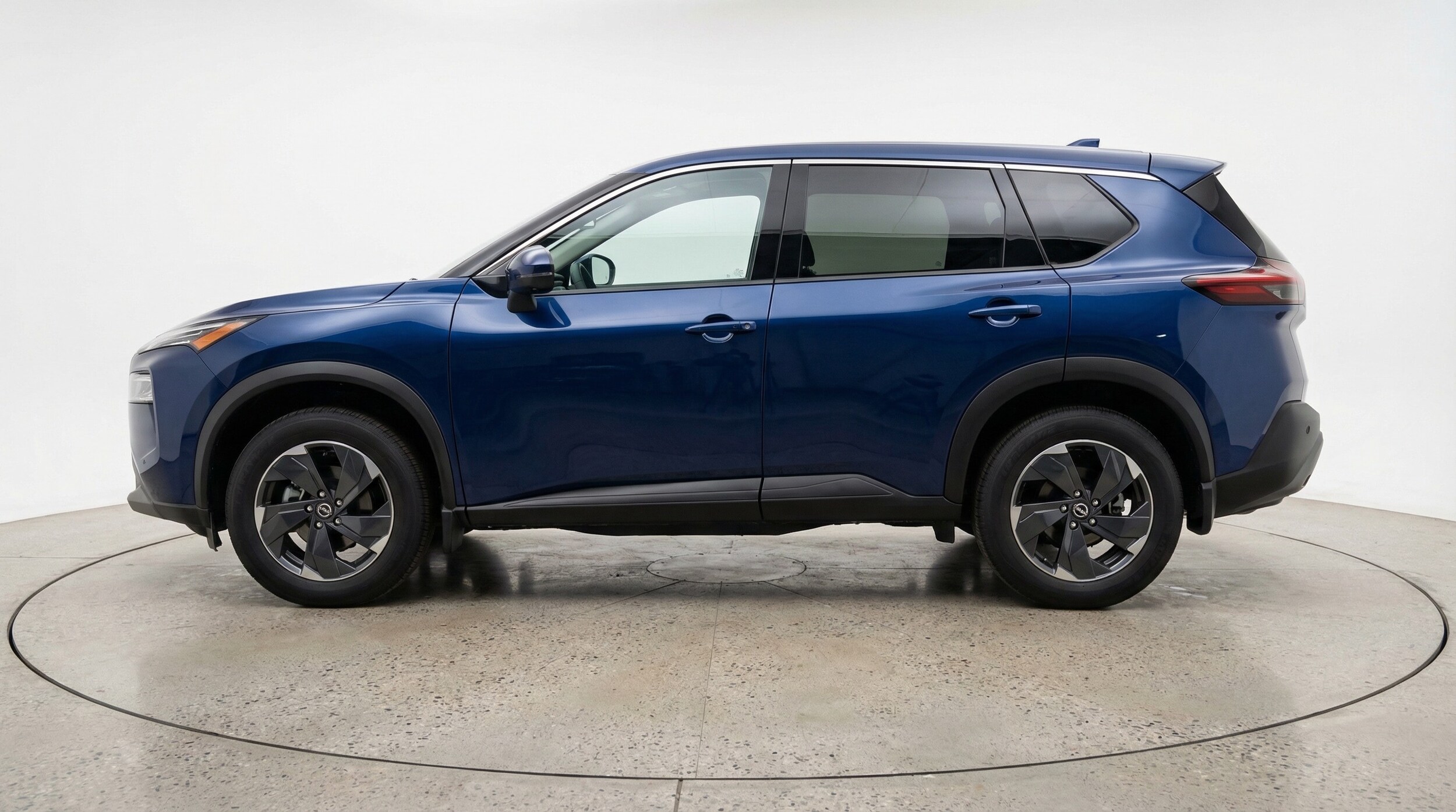 Thumbnail: 2025 Nissan Rogue - 4