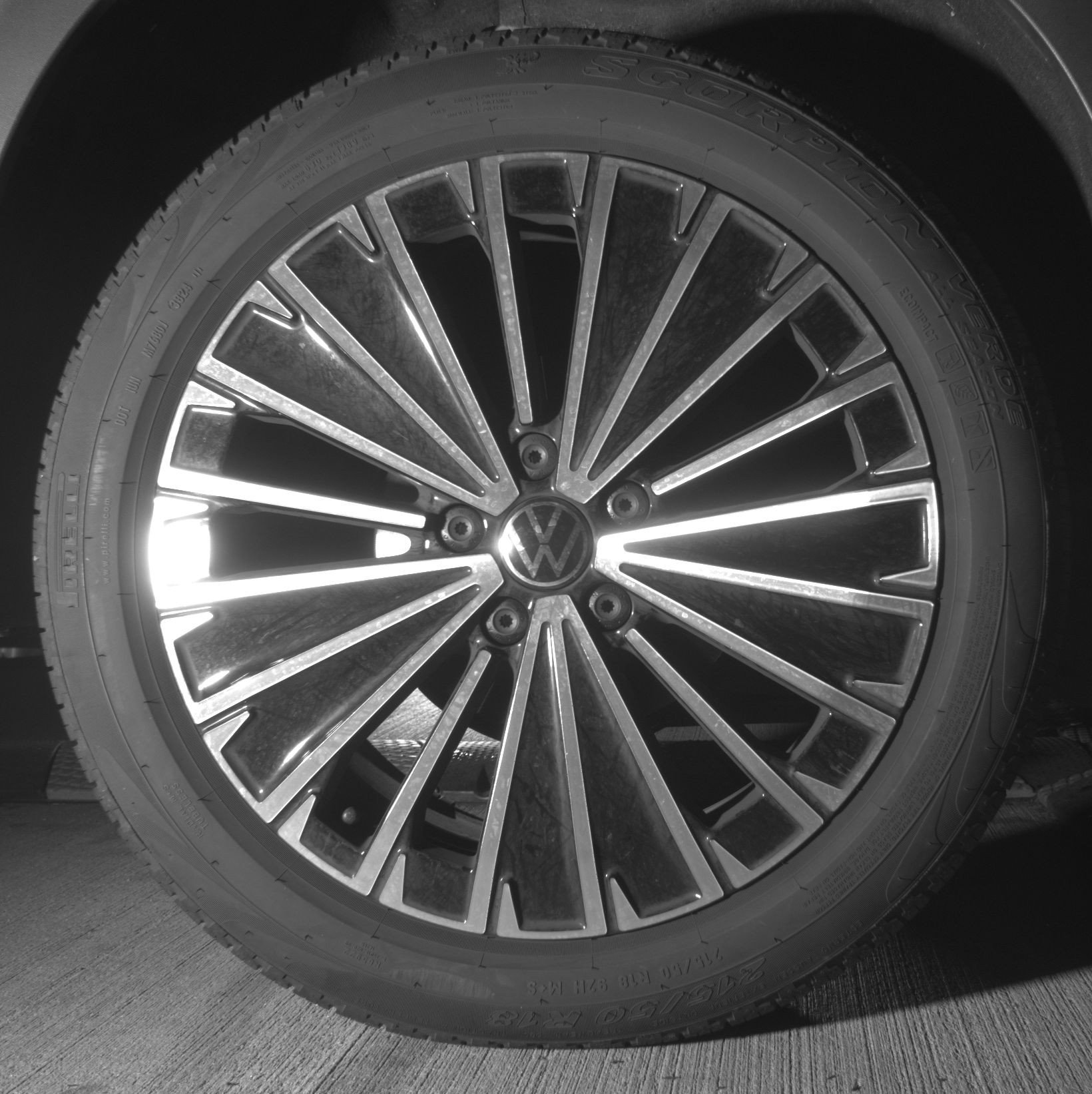 Thumbnail: 2025 Volkswagen Taos - 15