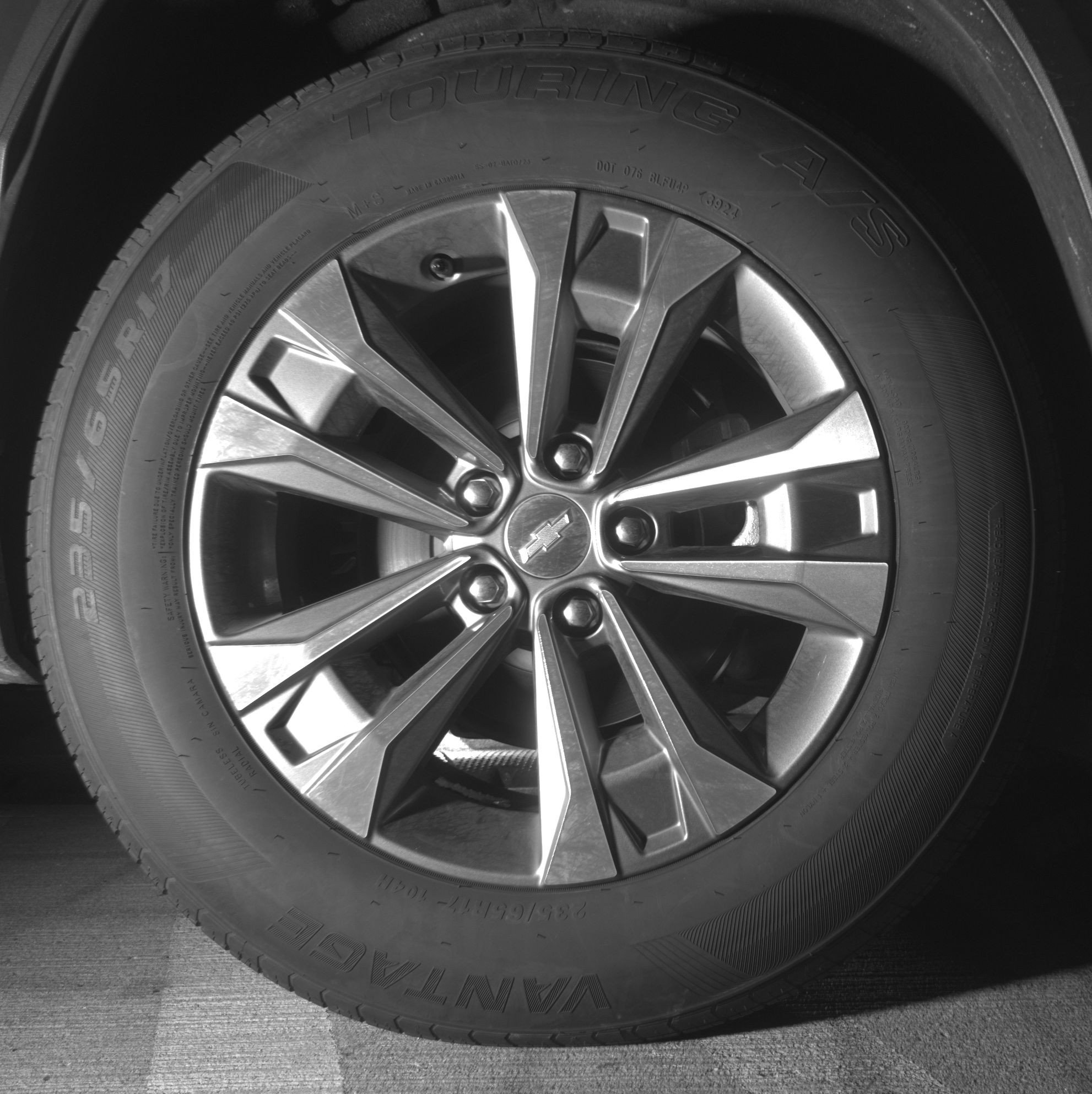 Thumbnail: 2025 Chevrolet Equinox - 15