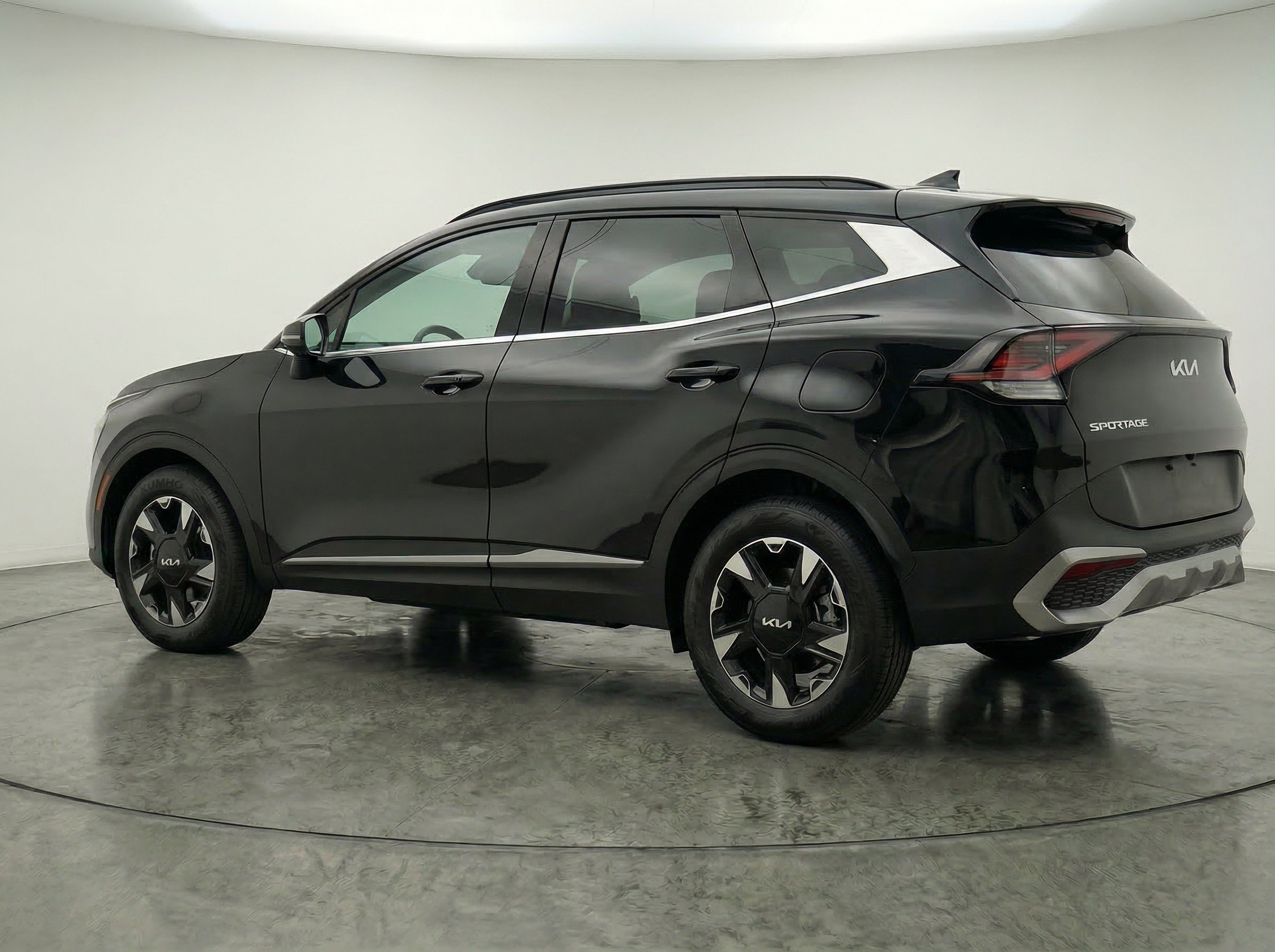 Thumbnail: 2026 Kia Sportage - 6