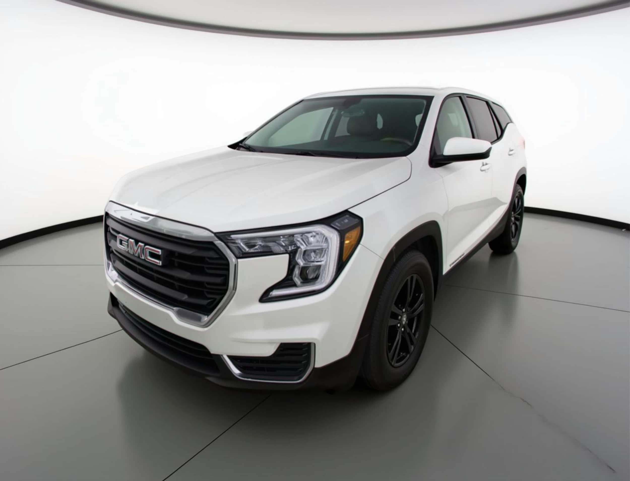 Thumbnail: 2024 GMC Terrain - 3