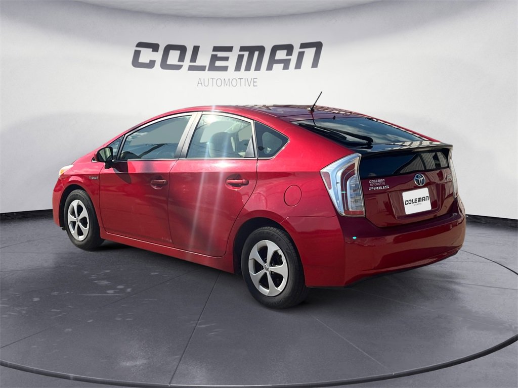 2012 Toyota Prius One photo 3
