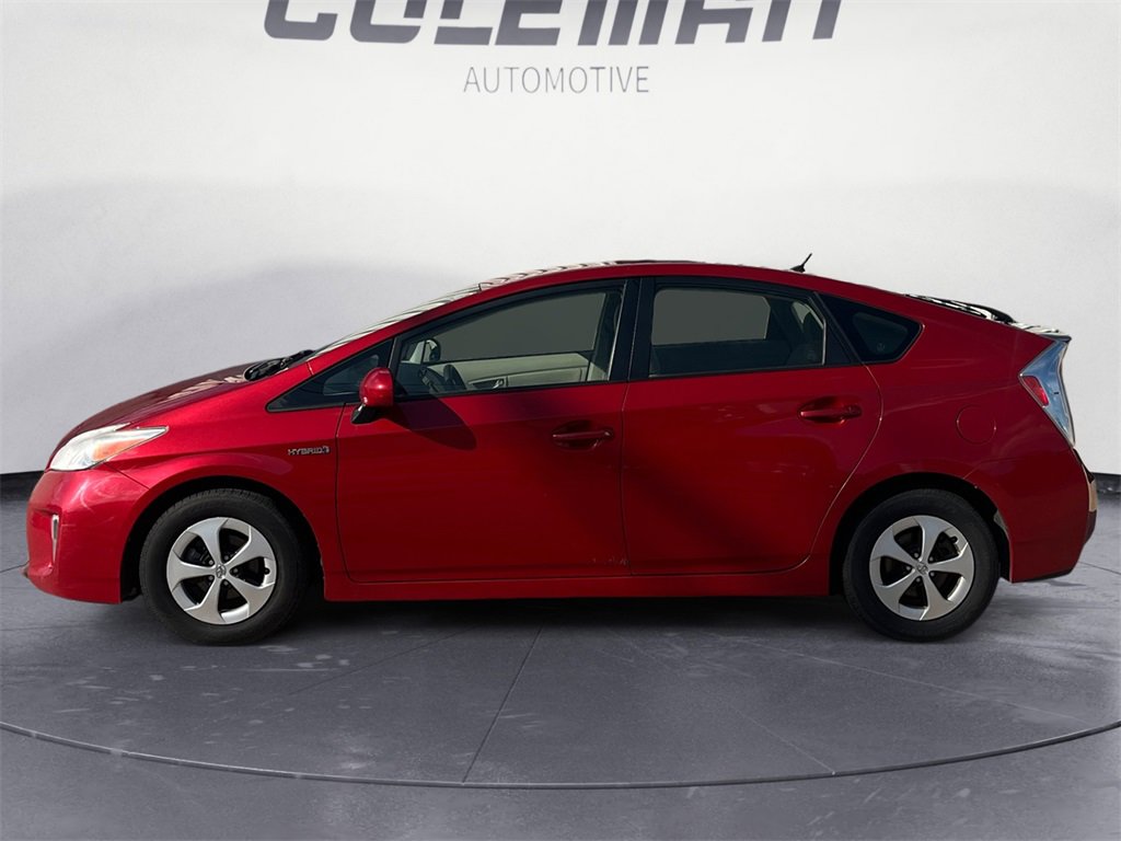 2012 Toyota Prius One photo 2