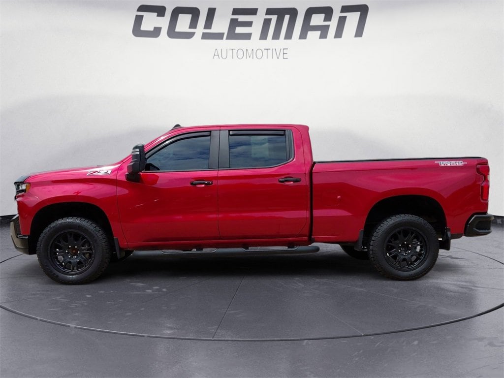 Used 2021 Chevrolet Silverado 1500 LT Trail Boss with VIN 1GCPYFED7MZ381417 for sale in ESTHERVILLE, IA