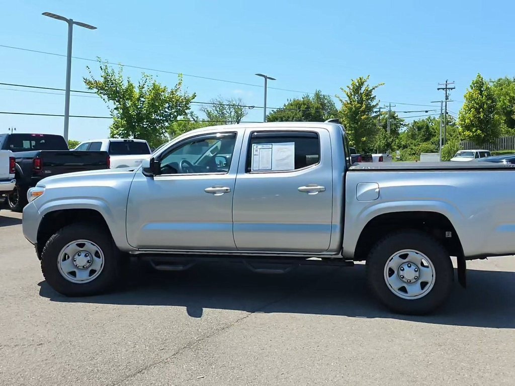 2022 Toyota Tacoma SR photo 2