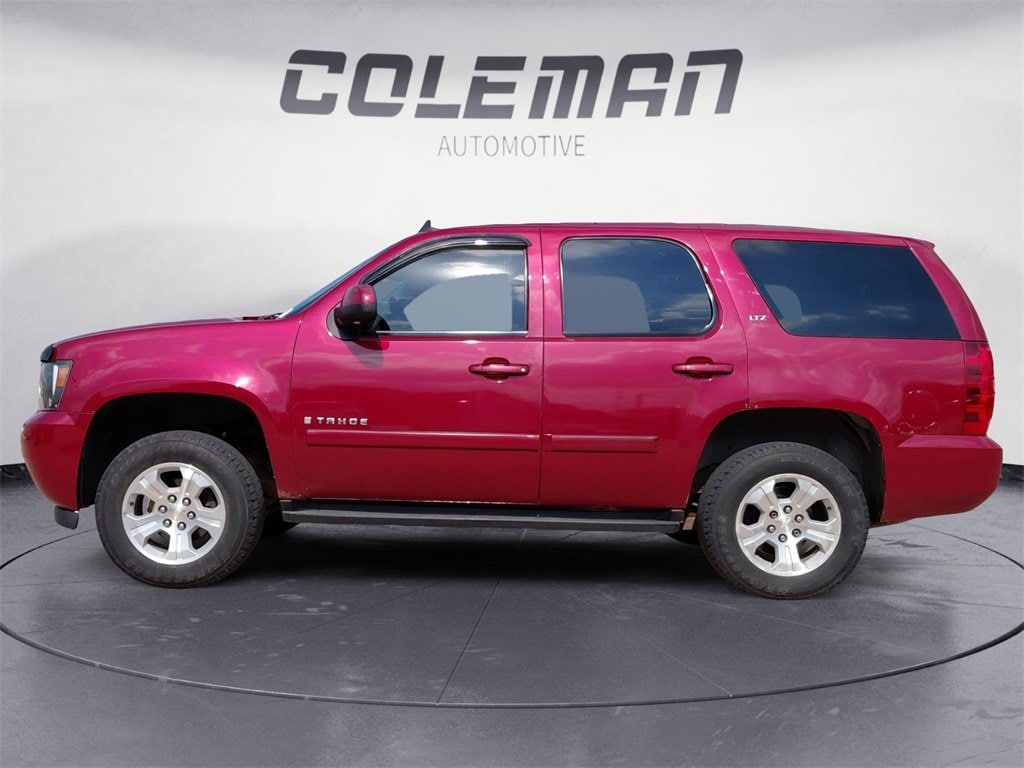 Used 2007 Chevrolet Tahoe LT with VIN 1GNFK13097J158046 for sale in Estherville, IA