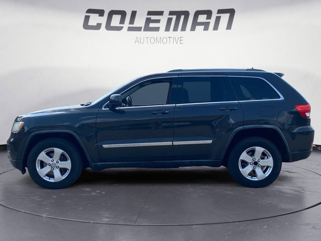 Used 2011 Jeep Grand Cherokee Laredo with VIN 1J4RR4GG7BC718714 for sale in Estherville, IA
