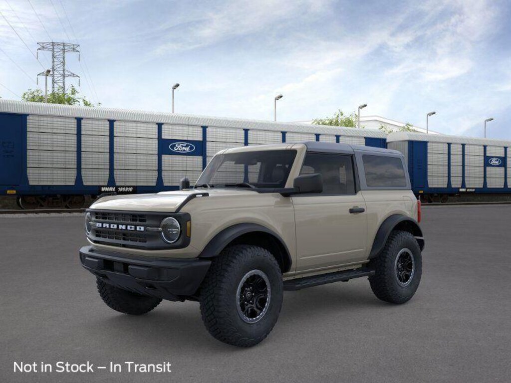 New 2025 Ford Bronco Base SUV
