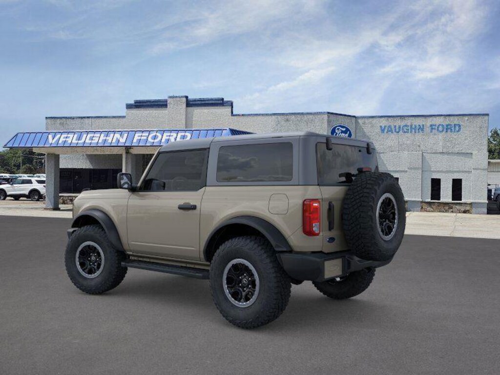 New 2025 Ford Bronco Base SUV