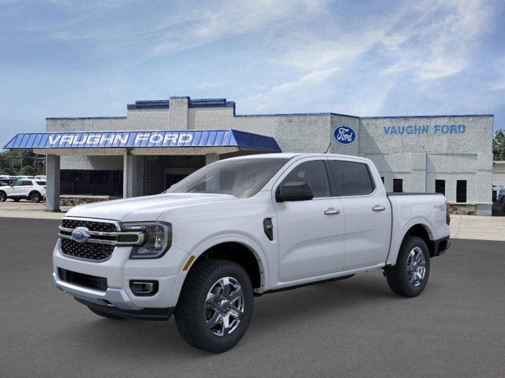 New 2025 Ford Ranger XLT SuperCrew