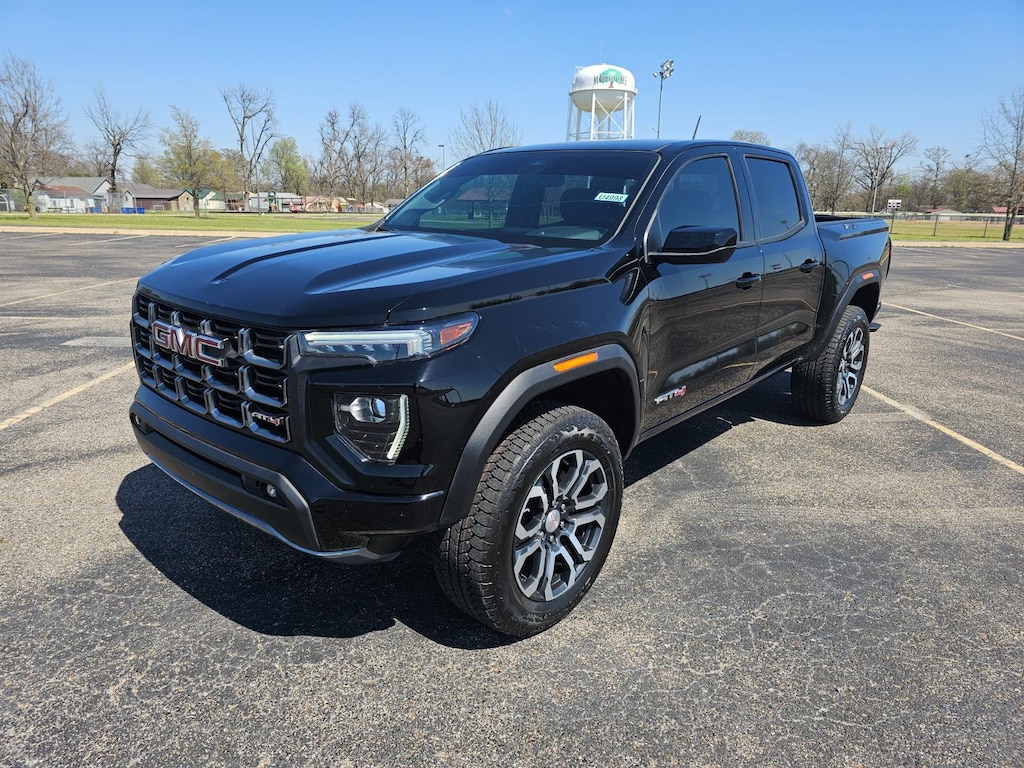 Used 2024 GMC Canyon 4WD AT4 Truck
