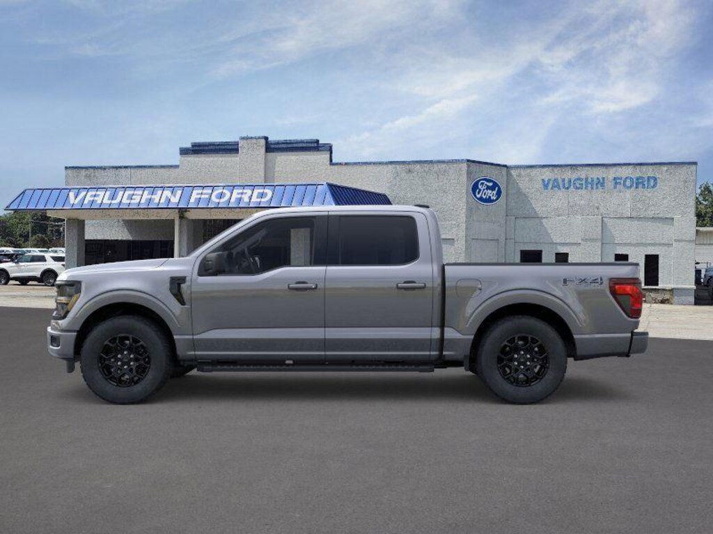 New 2025 Ford F-150 XLT Truck SuperCrew Cab
