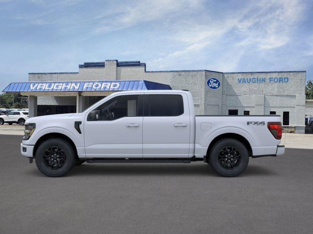 New 2025 Ford F-150 XLT Truck SuperCrew Cab
