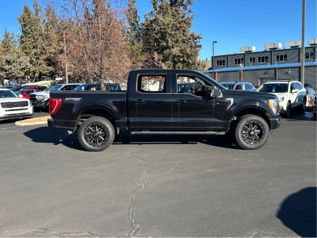 Used 2022 Ford F-150 XLT Truck SuperCrew Cab