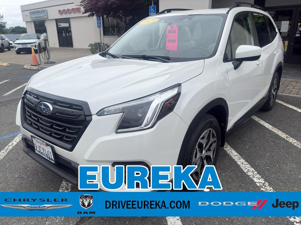 2023 Subaru Forester Premium's photo