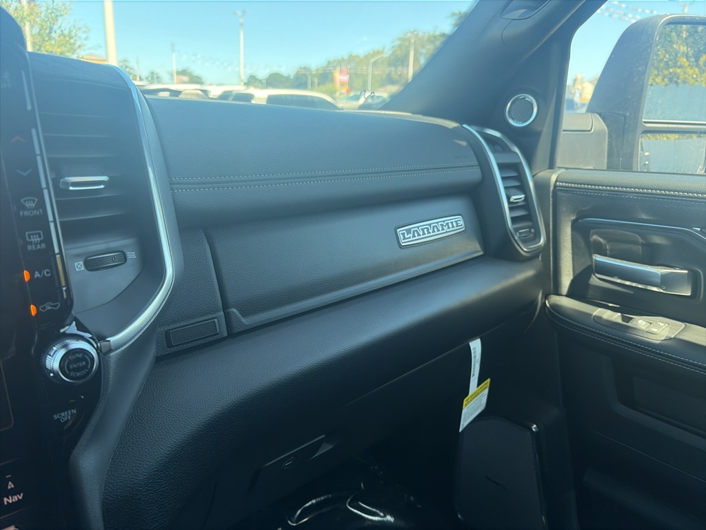 2026 RAM 2500 Laramie - Photo 10