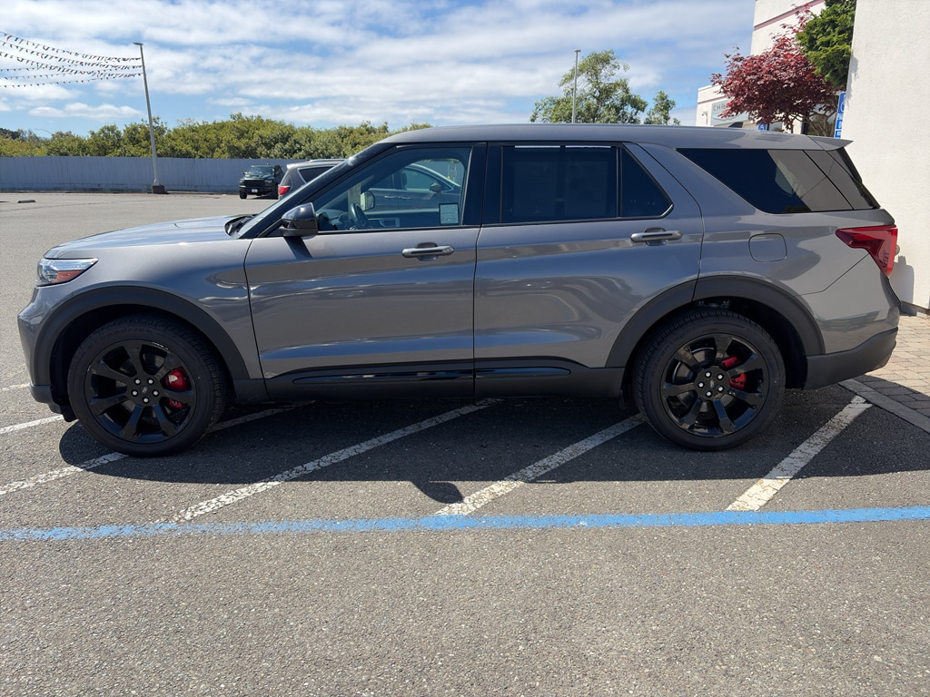 Used 2022 Ford Explorer ST SUV