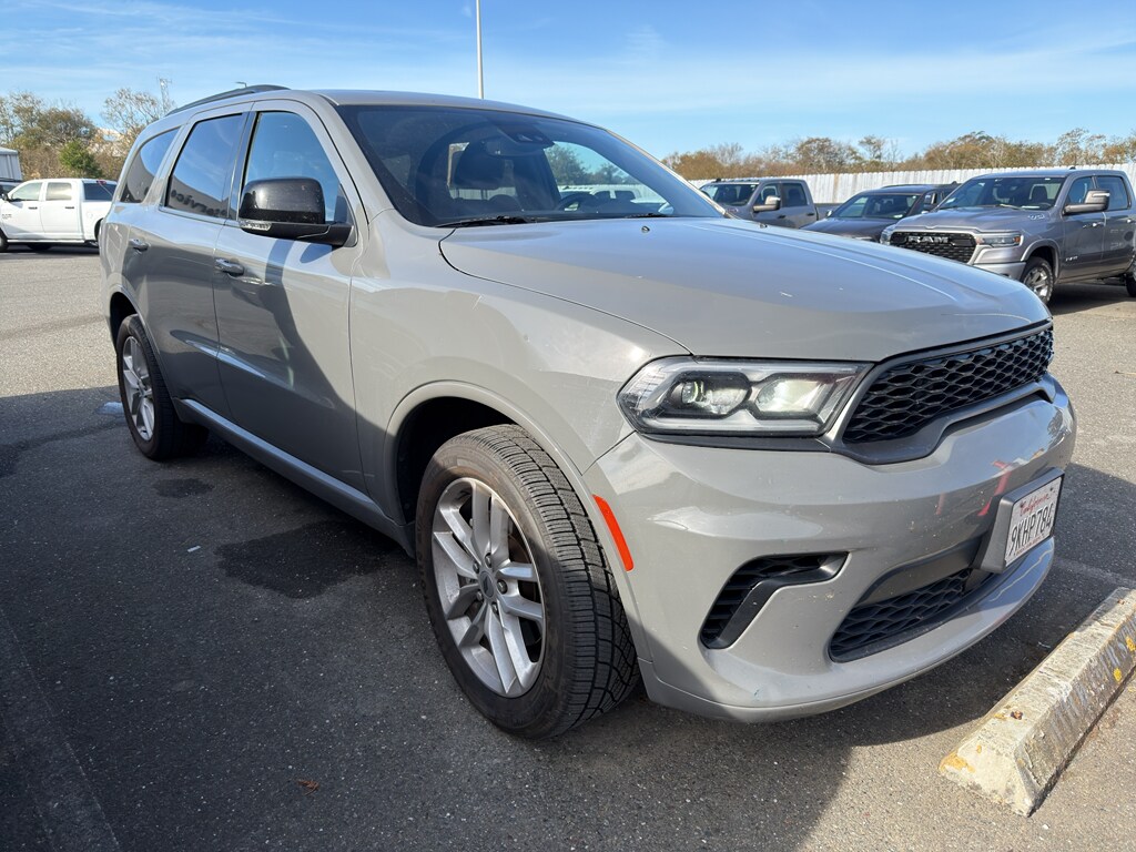 2024 Dodge Durango GT photo 3