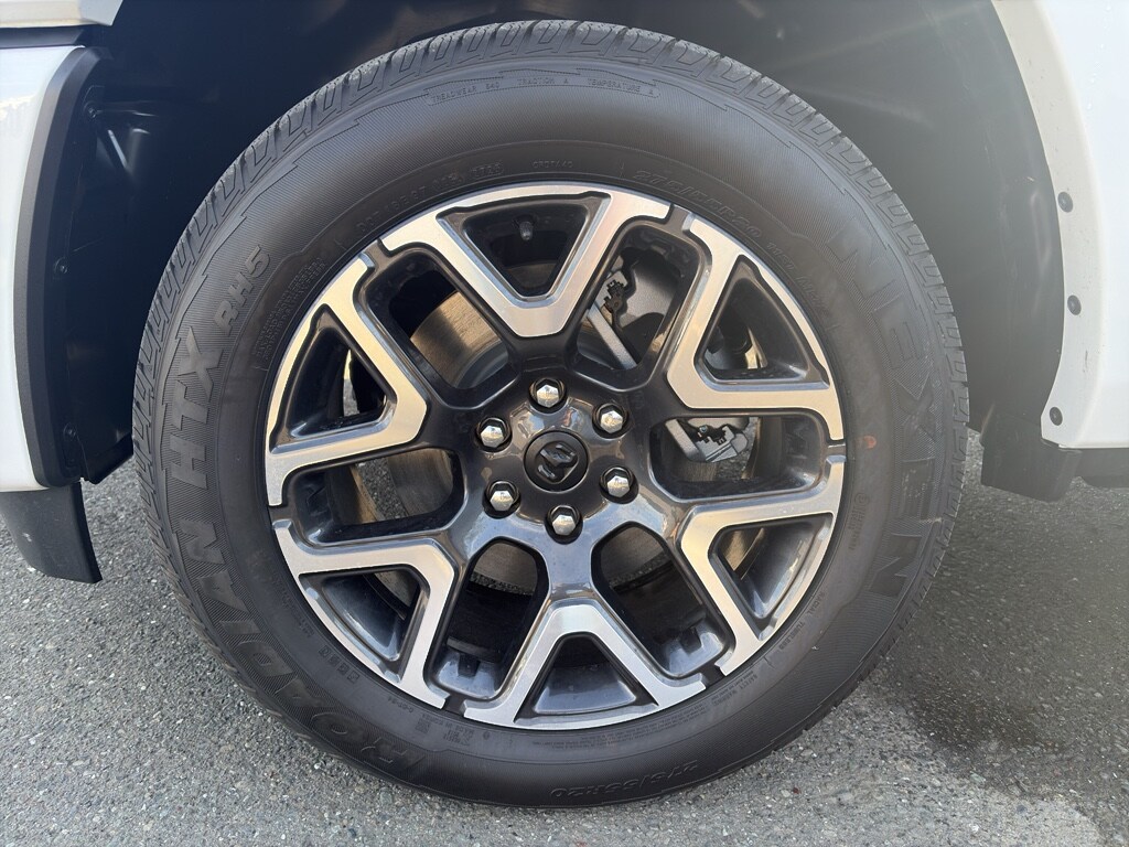 New 2026 Ram 1500 Laramie Pickup