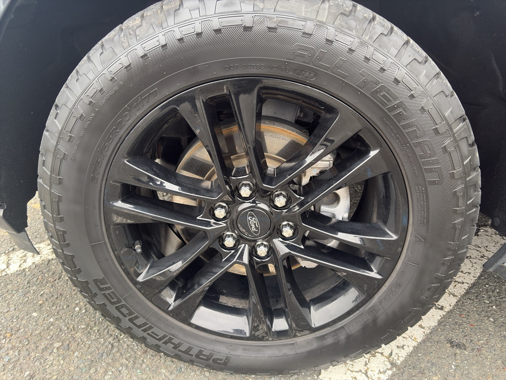 Used 2022 Ford Expedition XLT SUV