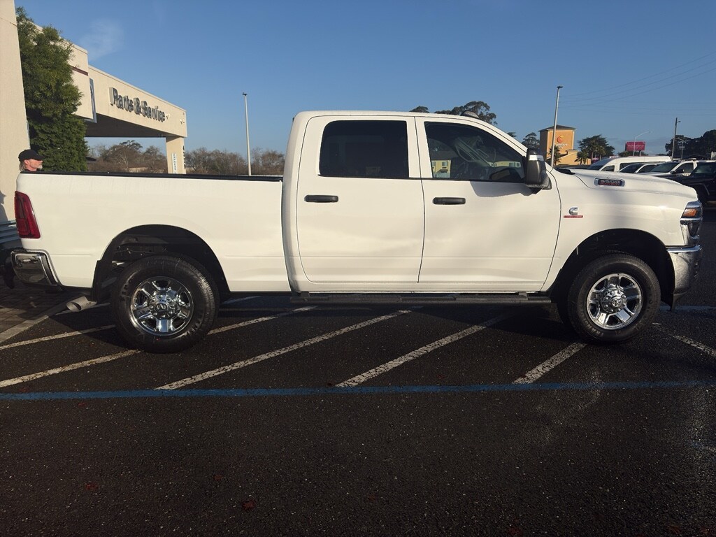 2026 RAM 3500 Tradesman - Photo 21