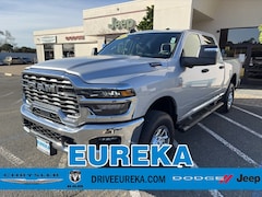 2026 Ram 3500 TRADESMAN CREW CAB 4X4 6'4 BOX Pickup