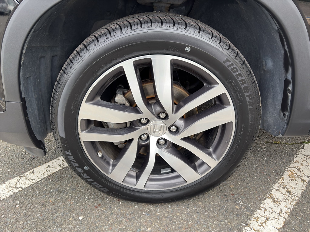 Used 2017 Honda Pilot Elite AWD SUV