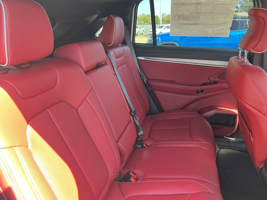 2025 Jeep Wagoneer S Launch Edition - Photo 21