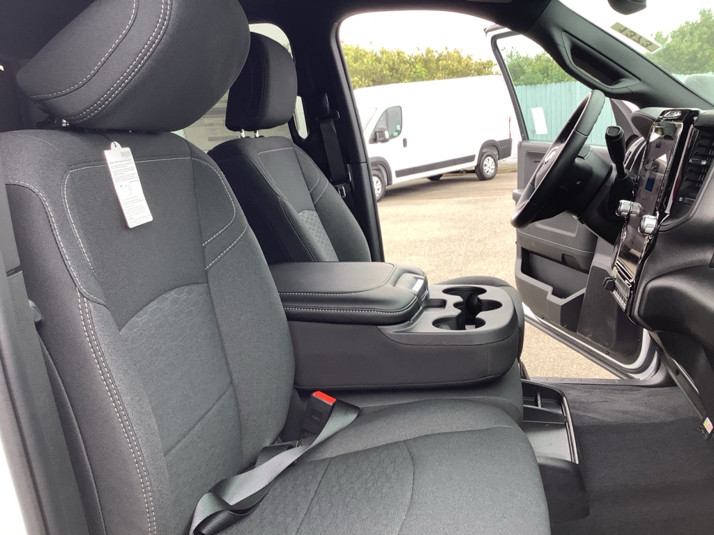 2025 RAM 2500 Tradesman - Photo 17