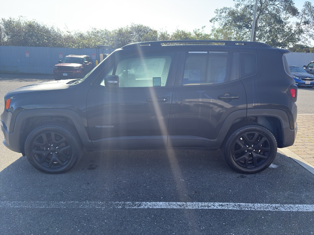 Used 2017 Jeep Renegade Latitude 4x4 SUV