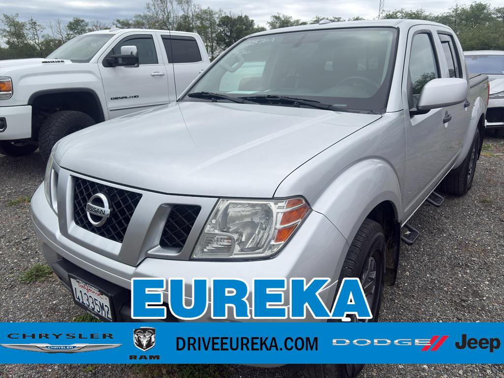 2018 Nissan Frontier 4.0 PRO-4X Crew Cab 4X4 AT's photo