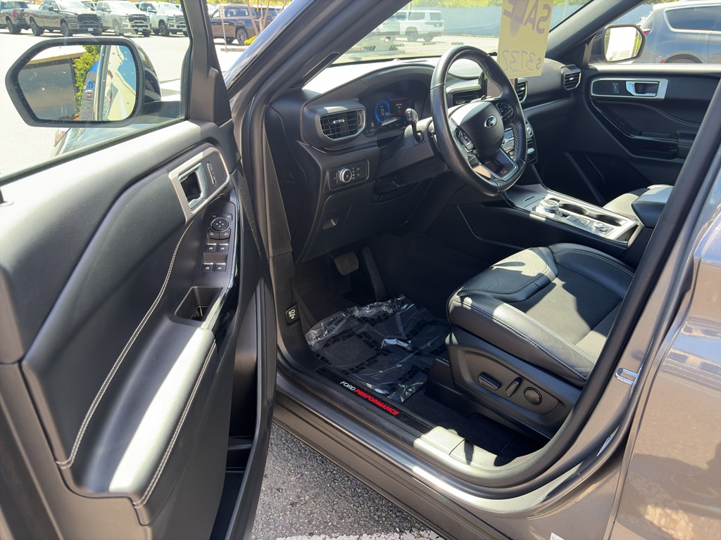 Used 2022 Ford Explorer ST SUV