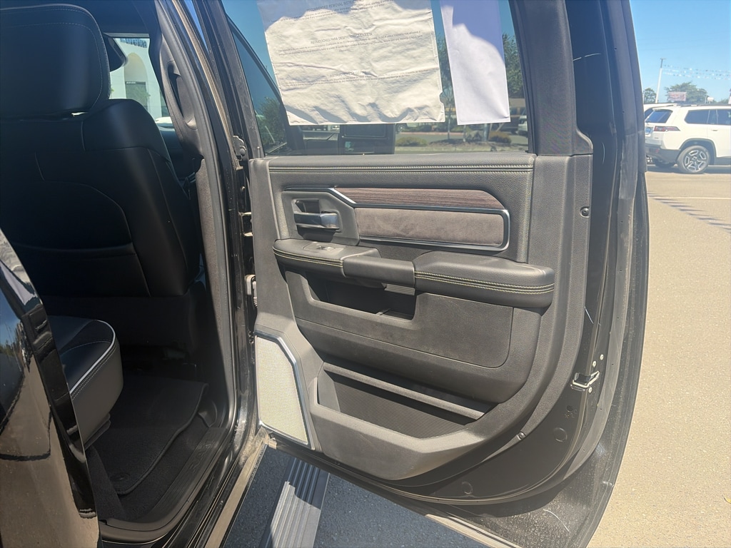 2026 RAM 2500 Laramie - Photo 22