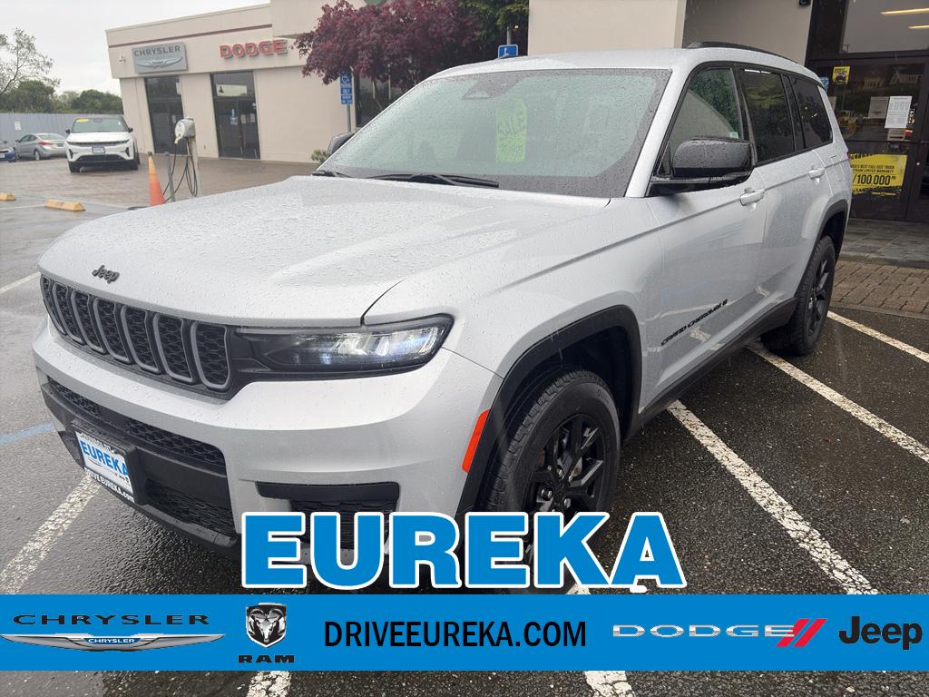 2024 Jeep Grand Cherokee L Altitude 4x4's photo