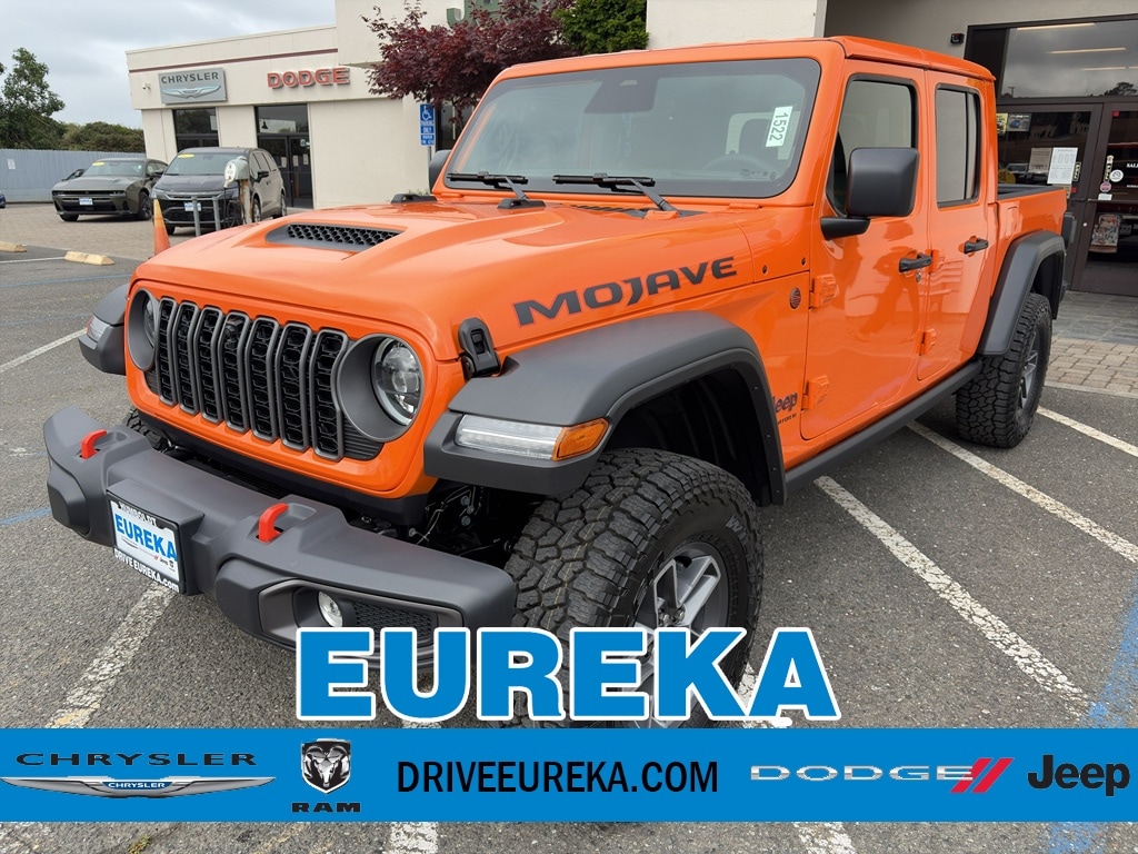 2026 Jeep Gladiator Pickup 