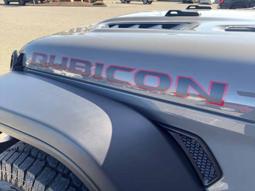 Used 2021 Jeep Gladiator Rubicon Truck Crew Cab