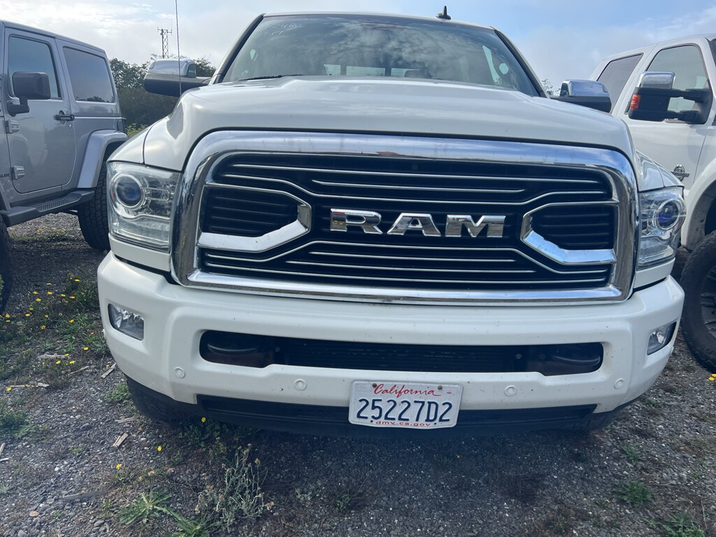 2016 Ram 2500 Longhorn photo 2