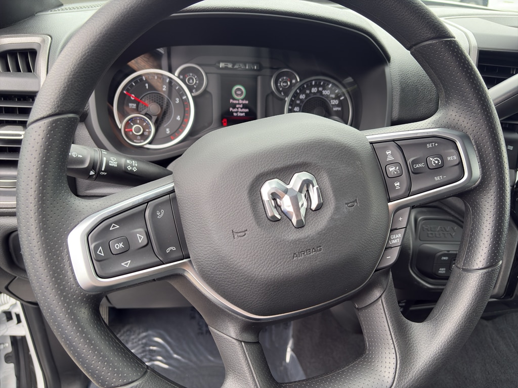 2025 RAM 2500 Tradesman - Photo 13